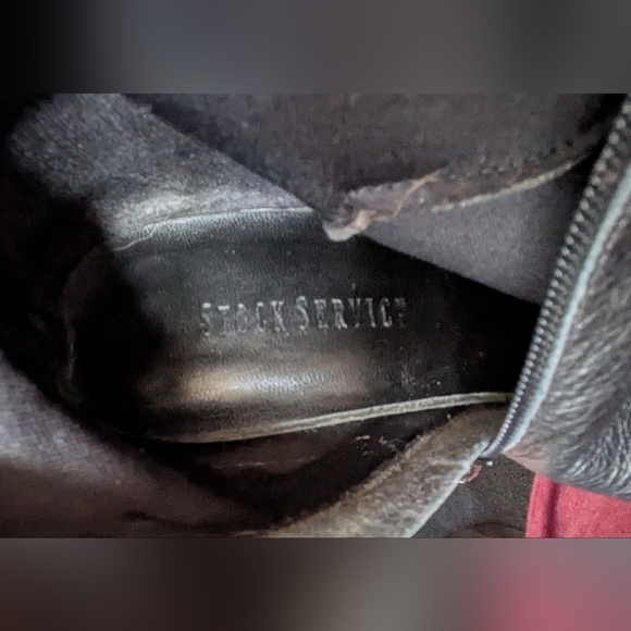 Genuine soft Leather boots, 3 1/4" Heels. Size 7B - Picture 8 of 11